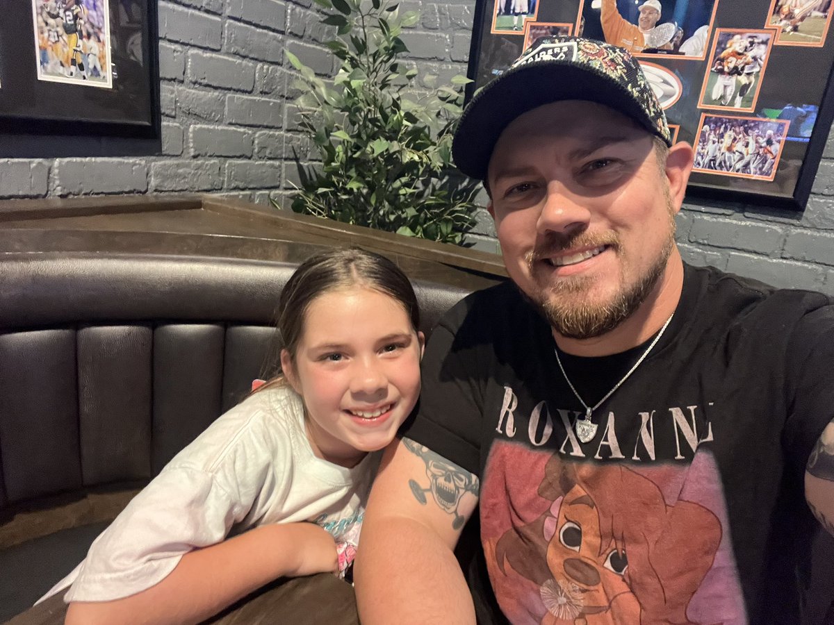 Can’t beat a Sunday Daddy Daughter date. Have a great day friends!
#RaiderNation