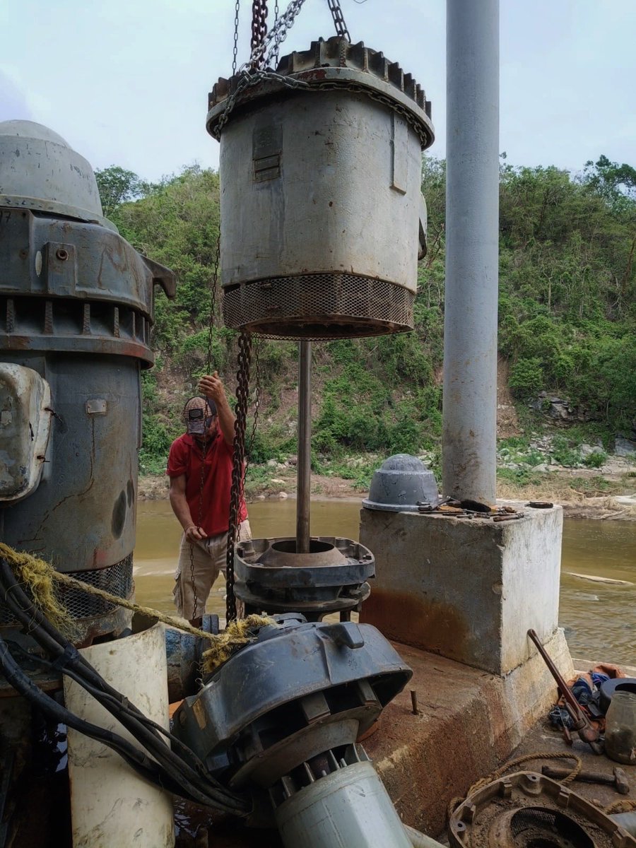 CEABIEN_OAX (@ceabienestar) on Twitter photo Restablecimos el servicio de agua potable en Santiago Pinotepa Nacional tras el paso del huracán #Erick.
Gracias al respaldo del Gobernador <a href="/salomonj/">Salomón Jara Cruz</a>, en la #CEABIEN seguimos atendiendo en territorio para garantizar bienestar.
¡Avanzamos con fuerza!
#LaCostaDePie Restablecimos el servicio de agua potable en Santiago Pinotepa Nacional tras el paso del huracán #Erick.
Gracias al respaldo del Gobernador <a href="/salomonj/">Salomón Jara Cruz</a>, en la #CEABIEN seguimos atendiendo en territorio para garantizar bienestar.
¡Avanzamos con fuerza!
#LaCostaDePie