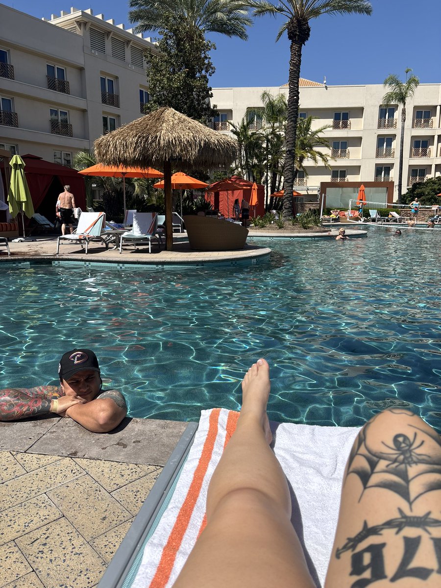 taylor silva tweet media