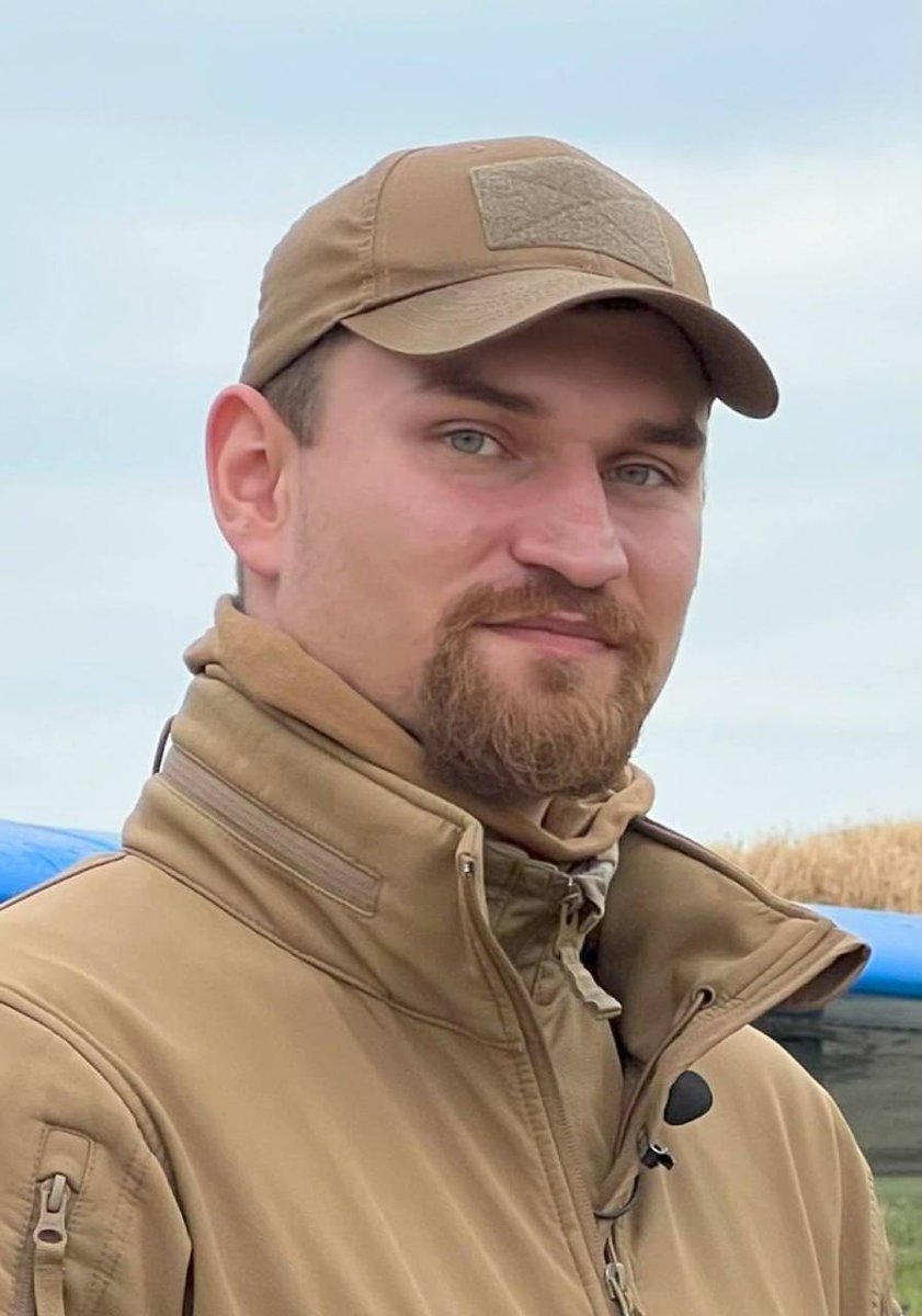 F-16 Pilot Maksym Ustymenko was made Hero of Ukraine by President Zelenskyy today.

Maksym died today, fighting off a massive Russian attack. He didn't have time to eject as he was leading his damaged aircraft away from a residential area.

RIP, Maksym.