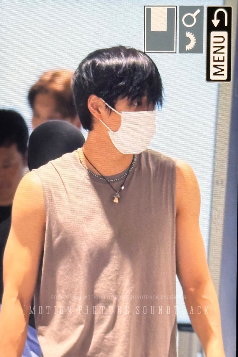exokai_kr's tweet image. 250629 LHR 😴 #kai #카이