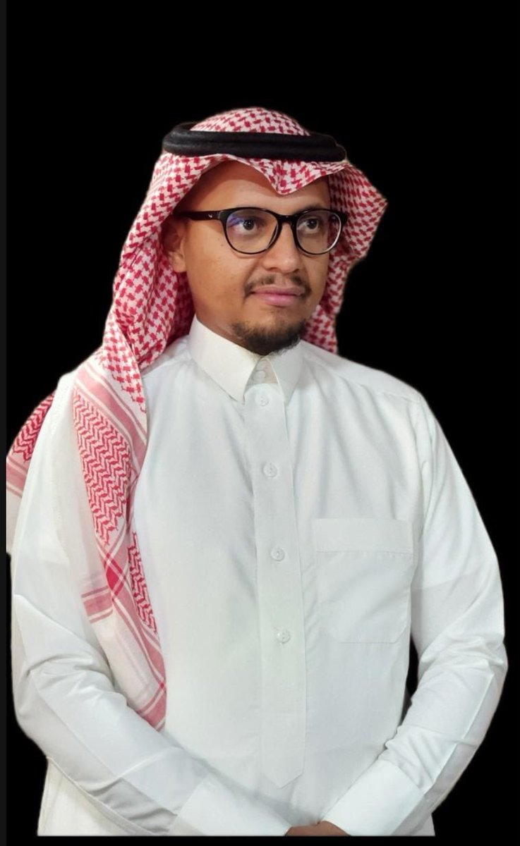 رئيس وأعضاء جمعية غضا البيئية بعنيزة يقدمون التهاني والتبريكات لسعادة م. رائد بن سليمان الدخيل بمناسبة صدور قرار معالي وزير التعليم رئيس مجلس إدارة المؤسسة العامة للتدريب التقني والمهني بتمديد تكليفه مديراً للمعهد الصناعي الثانوي بعنيزة .
دعواتنا له بالتوفيق والإعانة .