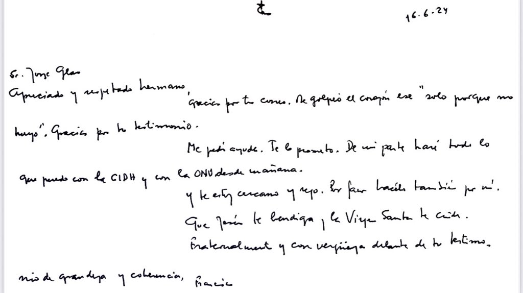 Grupo de Puebla (@progresalatam) on Twitter photo Esta carta inédita del Papa Francisco a <a href="/JorgeGlas/">Jorge Glas</a> es un llamado de conciencia.
Glas fue secuestrado ilegalmente por el gobierno de Noboa, dentro de la embajada de México.
Hoy está preso en condiciones infrahumana.
Francisco le escribió:
“Recé por vos y lo haré. Que Jesús te Esta carta inédita del Papa Francisco a <a href="/JorgeGlas/">Jorge Glas</a> es un llamado de conciencia.
Glas fue secuestrado ilegalmente por el gobierno de Noboa, dentro de la embajada de México.
Hoy está preso en condiciones infrahumana.
Francisco le escribió:
“Recé por vos y lo haré. Que Jesús te
