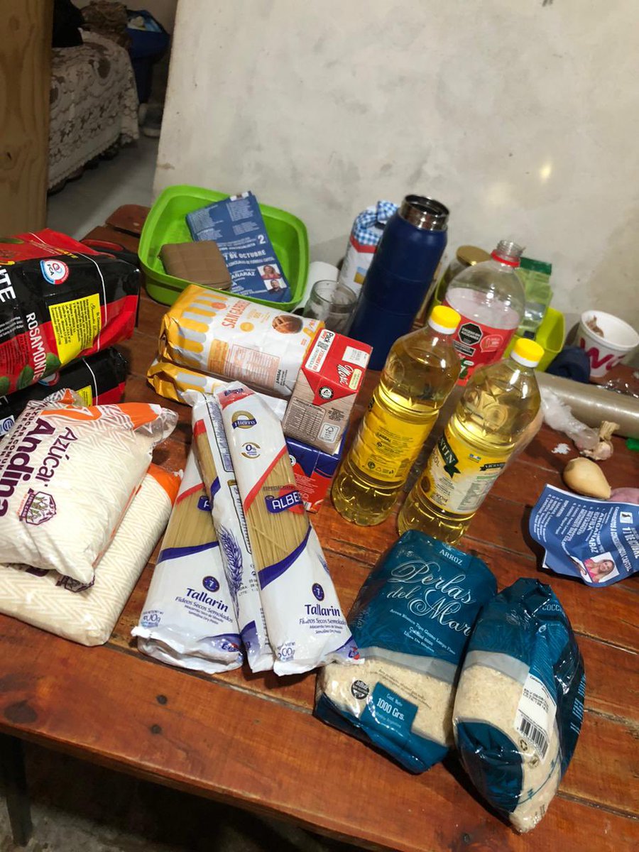 WalhallaMann's tweet photo. Te necesitan pobre, viviendo en la miseria, para que tu voto y dignidad sean lo más barato posible.
Siempre fue el método del PJ.

Formosa hoy: https://t.co/HYd1zA5PxE
