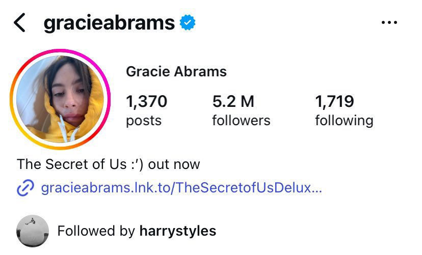 HS4LiveHQ's tweet image. Harry followed Gracie Abrams on Instagram recently!