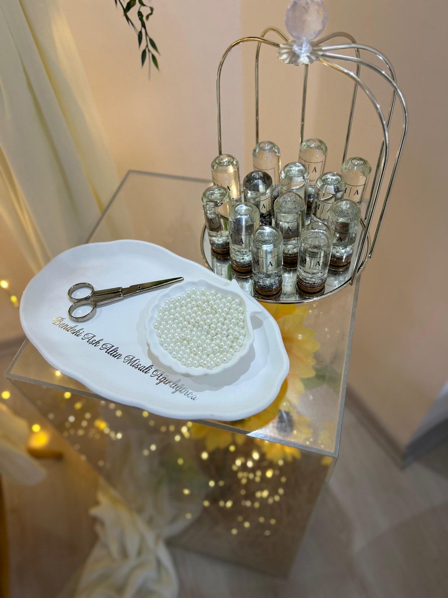 Sago konserinde tanıştığınız biriyle en fazla ne yaptınız?
Ben NİŞANLANDIM ✨🌻🤍
(Tepsi detayı desen varr)
<a href="/Sagopakajmerrap/">Sagopa Kajmer</a> 
<a href="/AhmetDadalar/">Ahmet Dadalar</a>