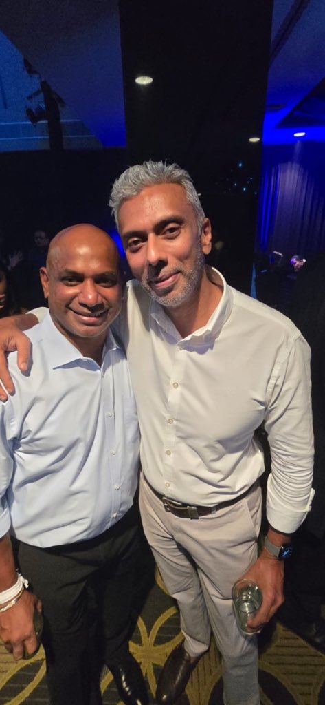 bilalfassy's tweet photo. Happy Birthday to Sanath Jayasuriya.
A true friend who stood by me through every high and low.
අපි වෙනුවෙන් අපි https://t.co/Meqi5iS2JK