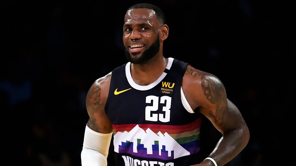JMurrayWrld's tweet photo. welcome home goat https://t.co/TfMpKG9UEy