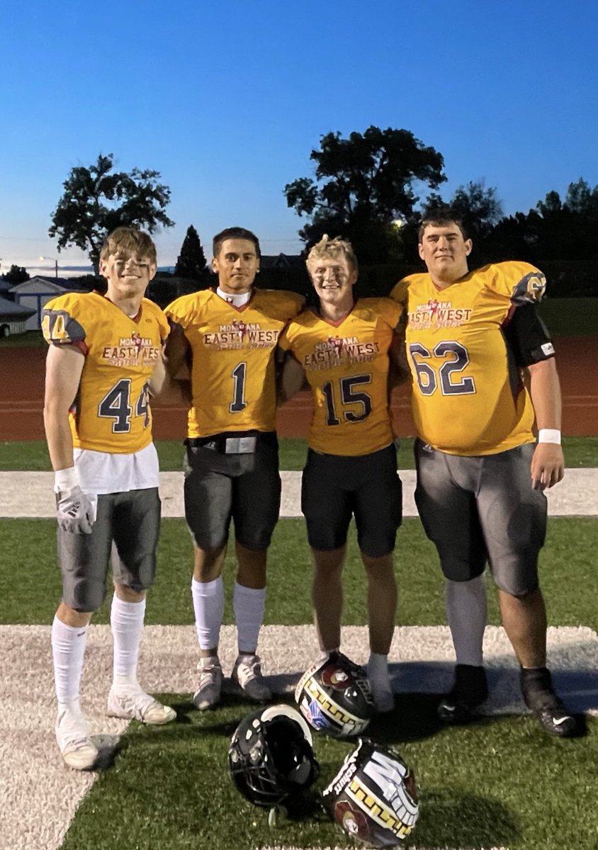 CohenGroener's tweet image. Thank you East West Shrine Game for the honor to play and support the kids! Had a blast can’t wait for college! Go Bears #bearraid
#ROCKY @Rocky_Football