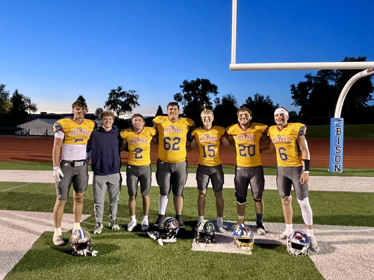 CohenGroener's tweet image. Thank you East West Shrine Game for the honor to play and support the kids! Had a blast can’t wait for college! Go Bears #bearraid
#ROCKY @Rocky_Football