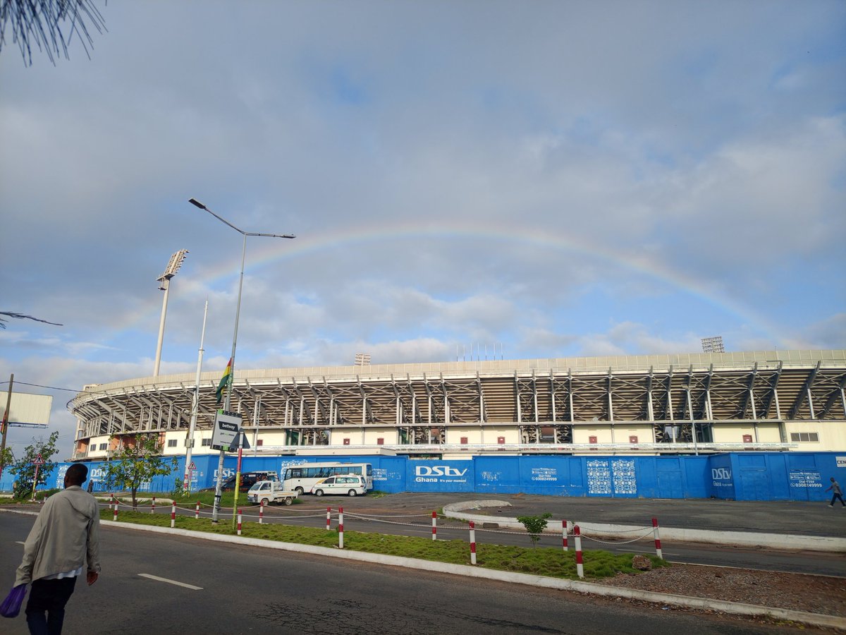 🌈7am this morning at the Accra Sports Stadium. 

Gone are the days when on match days of <a href="/HeartsOfOakGH/">Phooobia! - #WeNeverSayDie 🏅🏆</a> , you see this.
#neversaydie