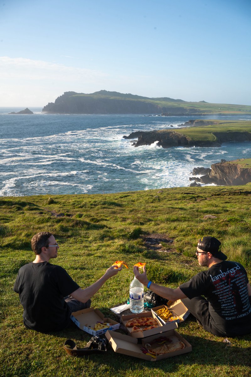 Advil's tweet image. enjoying beautiful ireland very much 🇮🇪