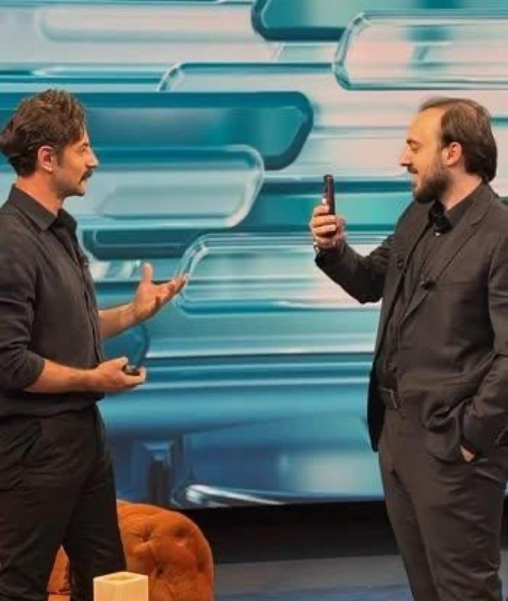 Ekranların prensi  Gökberk sevgili <a href="/feritomeroglu/">Ferit Ömeroğlu</a> na konuk oldu kaçıranlar ve izleyenler için link aşagıdadır mutlaka izleyin şiir tadında bir program olmuş teşekürler Ferit bey
#GökberkDemirci
👇
youtube.com/live/z_iL1ZPbt…