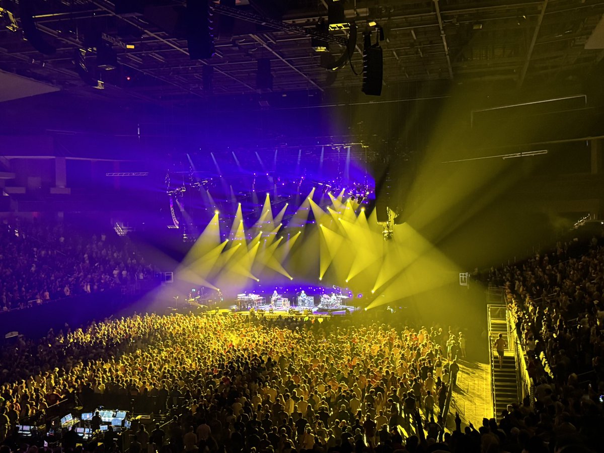 CarlTweetering's tweet photo. Más Tejas @phish https://t.co/orDNrNO0f9