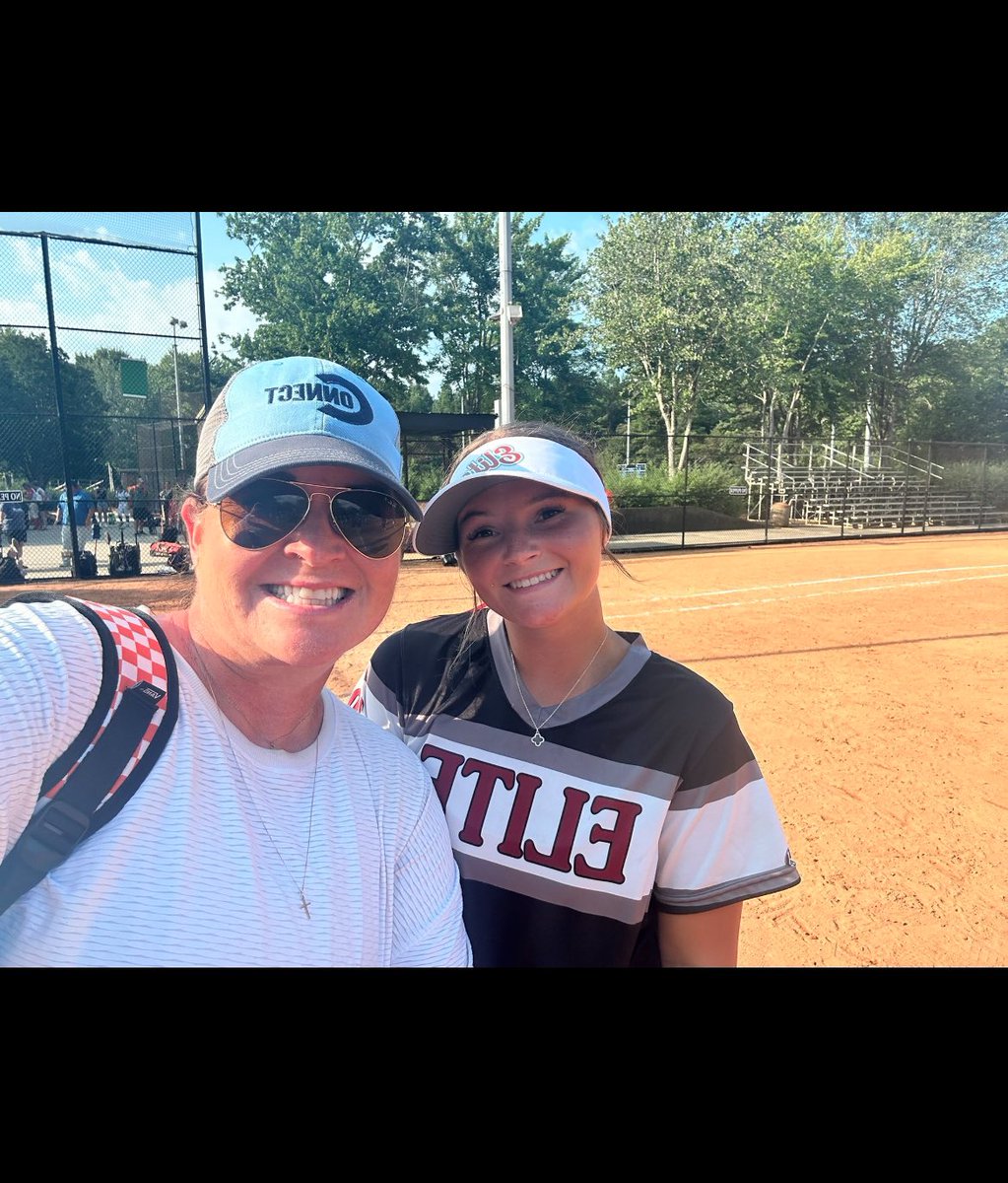 Champs of the East Coast Fireworks tournament this weekend, had a great time with my girls and got to play against some old teammates <a href="/EliteGulick09/">Carolina Elite Gulick</a> <a href="/PackSoftball/">NC State Softball</a> <a href="/WingateSoftball/">Wingate Softball</a> <a href="/CoachKama/">Kama</a> <a href="/UNCSoftball/">Carolina Softball</a> <a href="/Winthropsoftbal/">Winthrop Softball</a> 
BA .625
OBP .647
6 IP 
1 💣