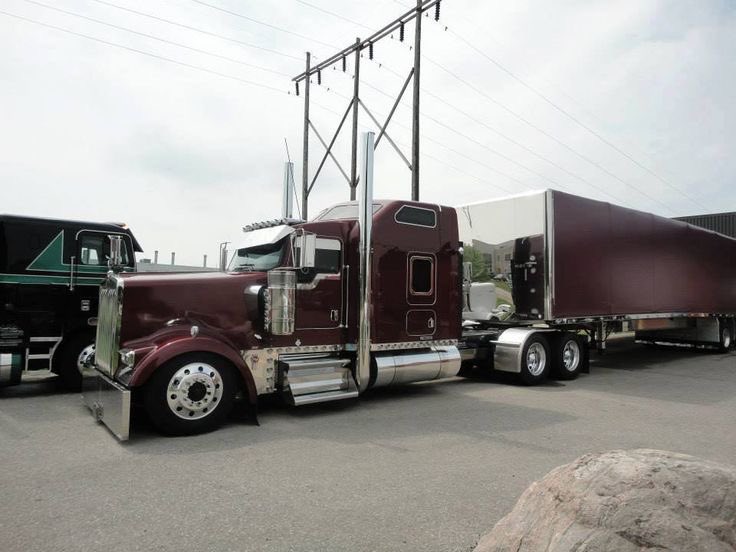 ptagtrucking's tweet photo. "Behind every big rig is a heart dedicated to the journey." ππ¨ #PTAG #Trucking #PTAGquotes #SeatBeltSaturday #CustomBigRigs https://t.co/eHZ0or4OIb
