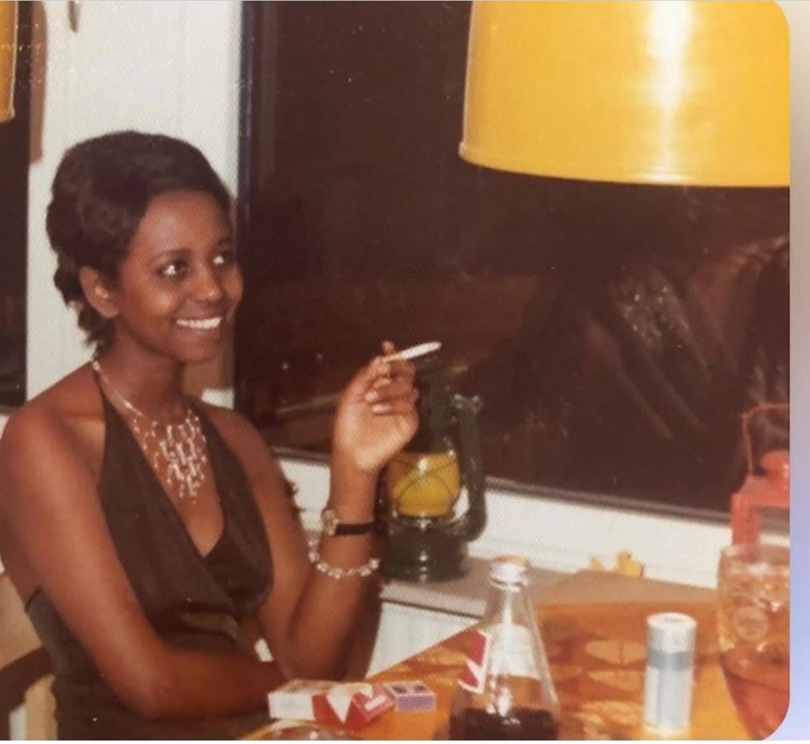 MSherifay's tweet photo. Juli 1975 kom jag till Sverige. Det är 50 år mellan bilderna. 
I 50 år har Sverige varit mitt hem. Tacksam över mycket. 🇸🇪❤️ https://t.co/Tczl6eo4dU
