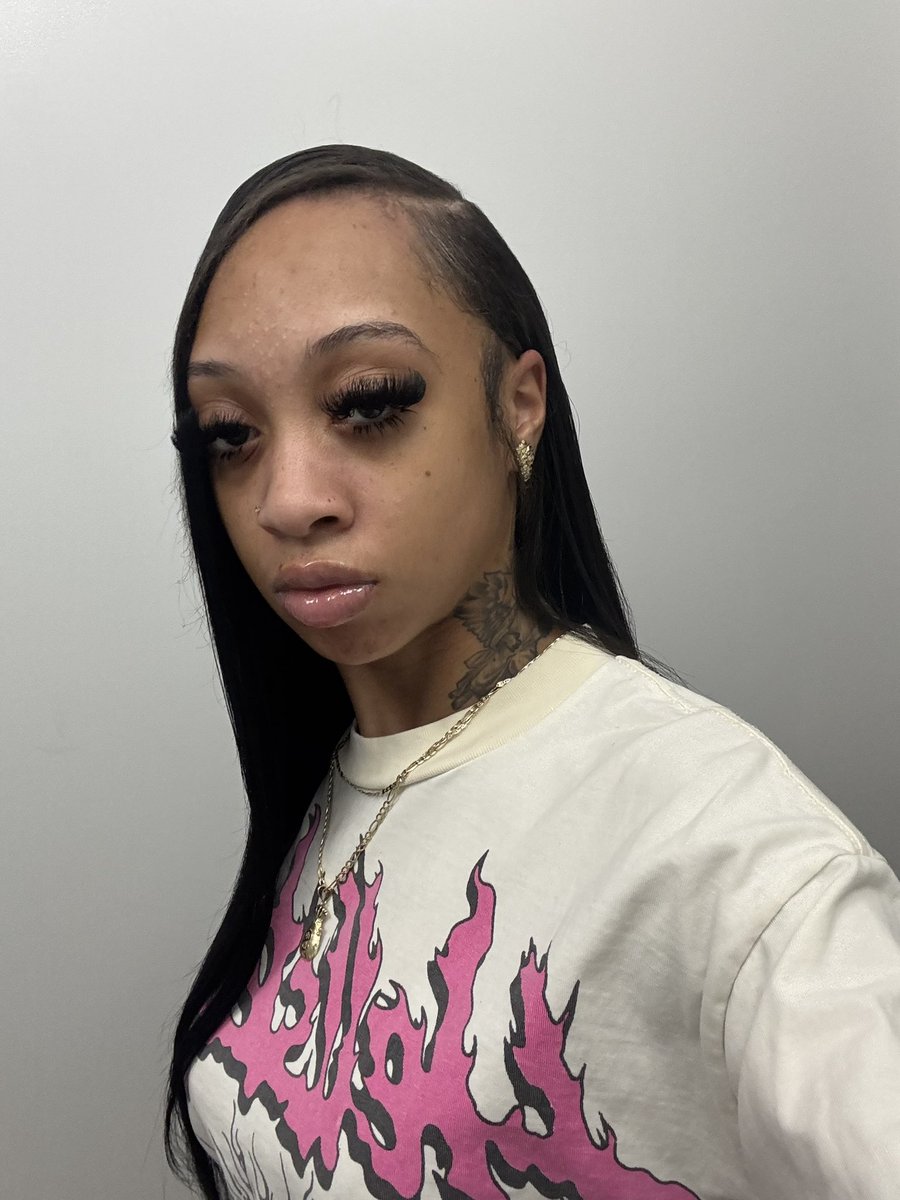 tinyuniquee's tweet photo. no filter https://t.co/j4LtIfhM8q