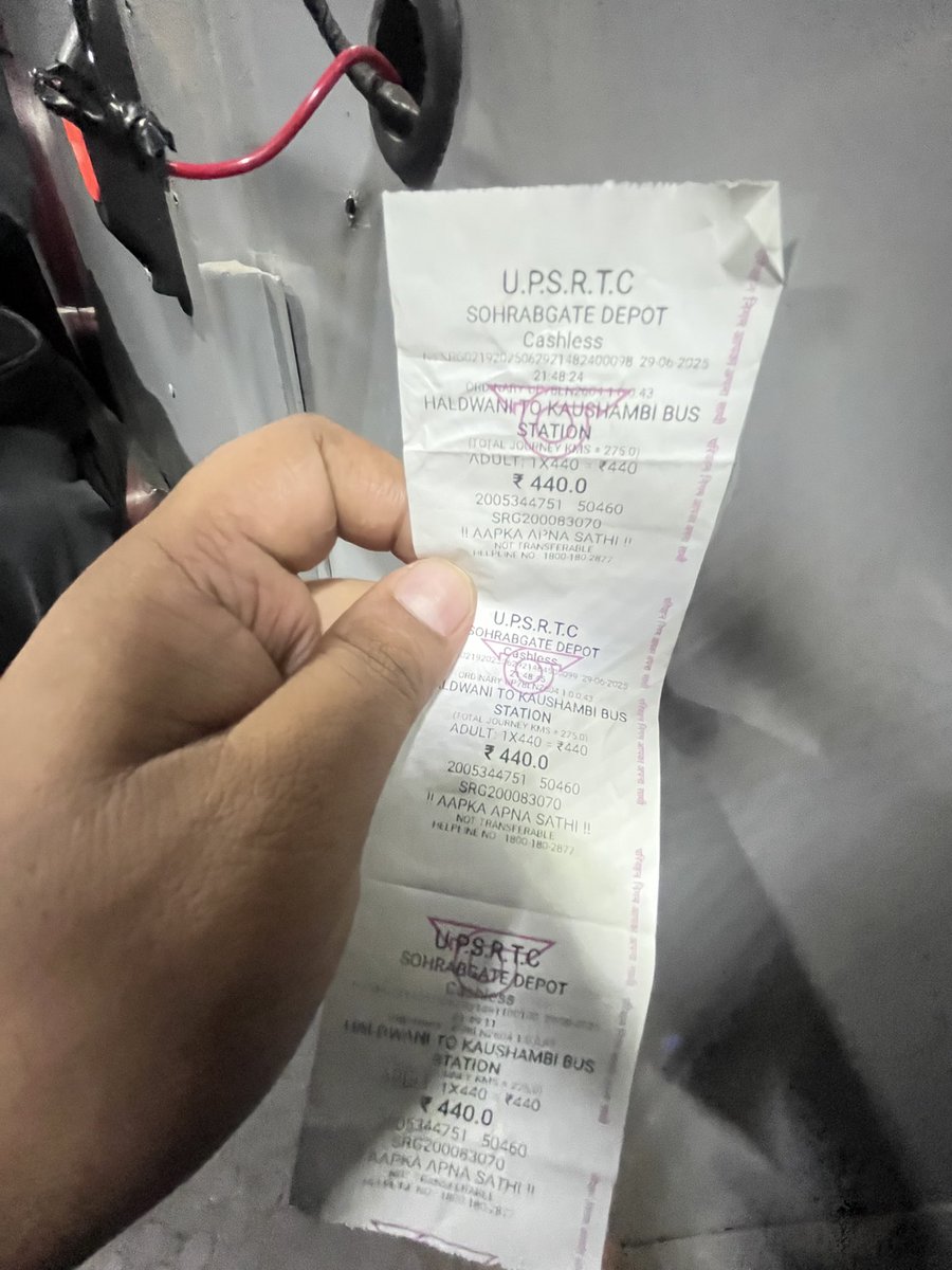Meeevats's tweet photo. Hi @UPGovt  @myogiadityanath 
This was such a very bad thing.
Driver was drunk,first they hit in cow. And did not even realise and did not slow his bus, after that  conductor and driver did not even check the bus,bus front totally broken. https://t.co/8l8dFoc0Ja