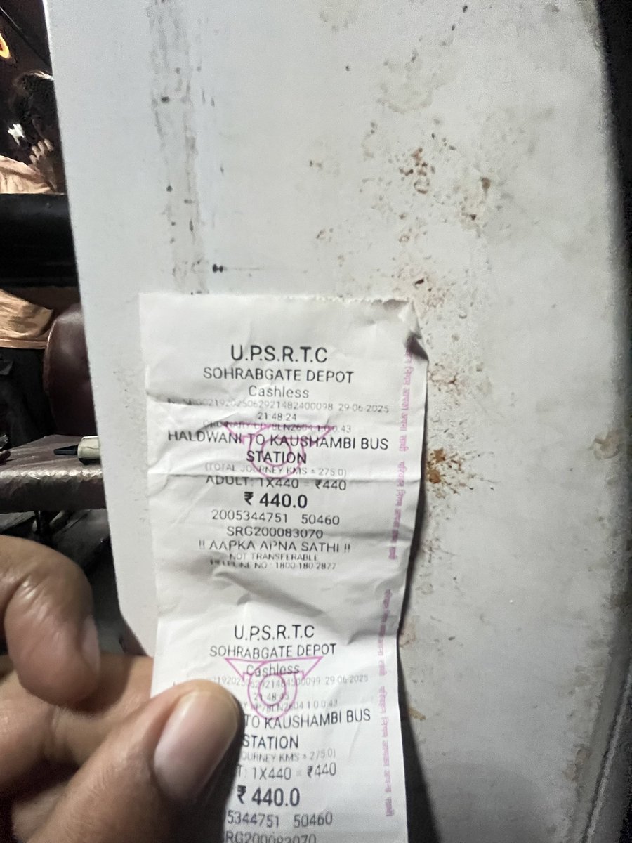 Meeevats's tweet photo. Hi @UPGovt  @myogiadityanath 
This was such a very bad thing.
Driver was drunk,first they hit in cow. And did not even realise and did not slow his bus, after that  conductor and driver did not even check the bus,bus front totally broken. https://t.co/8l8dFoc0Ja