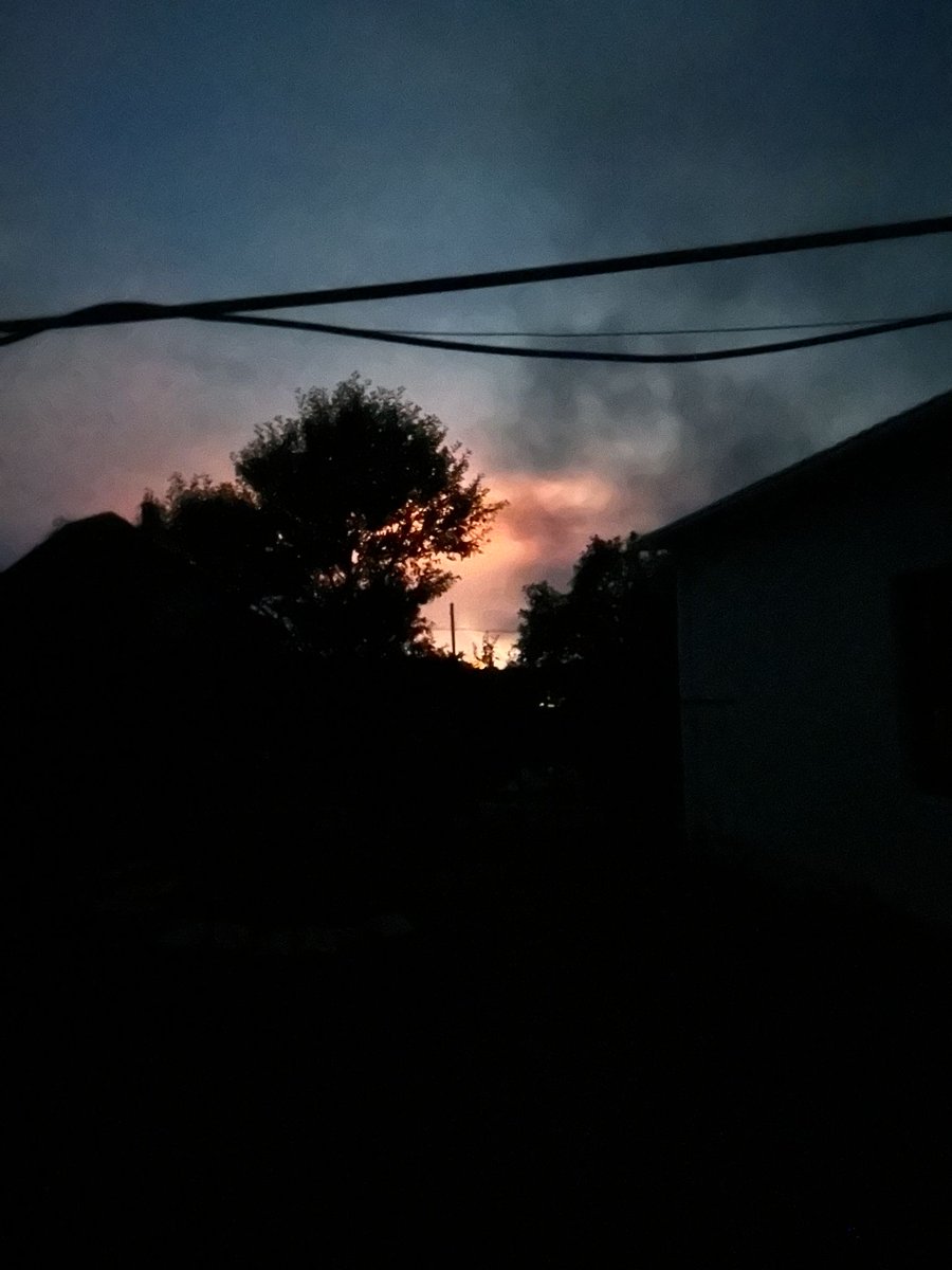 DarmolinskiT's tweet image. Nowa taktyka Federacji Rosyjskiej: fala ogniowa dronów i rakiet jako narzędzie strategicznego paraliżu Ukrainy

Minionej nocy Rosja przeprowadziła jeden z największych skoordynowanych ataków powietrznych na cele w głębi terytorium Ukrainy. Wbrew twierdzeniom niemieckich mediów,…