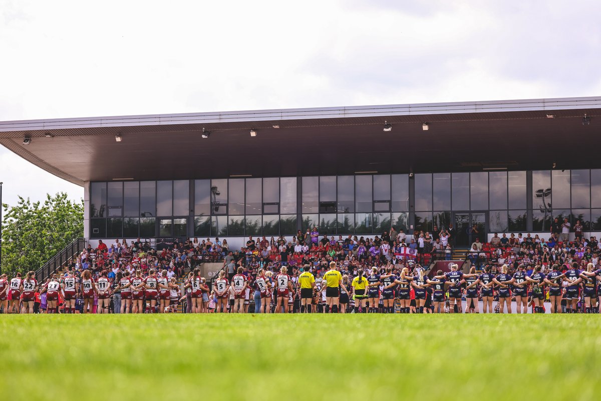👏 A new record crowd for a Women's game at Robin Park Arena set this afternoon with 1,228 spectators watching the Derby draw between Wigan and St.Helens! 

#WWRL