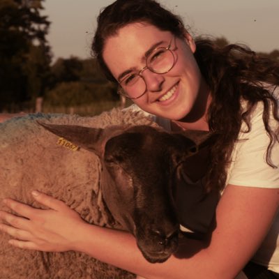 Louise 🌾 tweet media