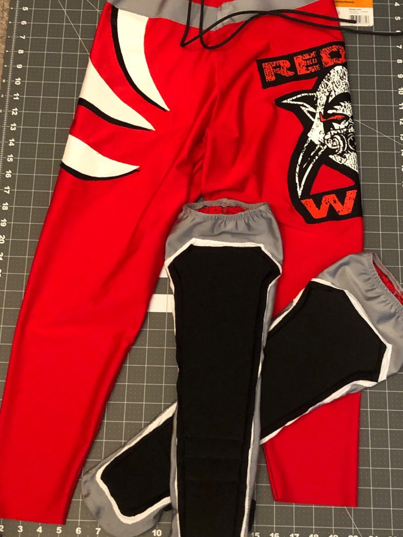 Redd Davis (@redd_davis_) on Twitter photo New gear!!!! Made by <a href="/labougicana/">Rachelle Chanel</a> !! Any gear inquires hit her up! Promo pics will be updated soon! New gear!!!! Made by <a href="/labougicana/">Rachelle Chanel</a> !! Any gear inquires hit her up! Promo pics will be updated soon!