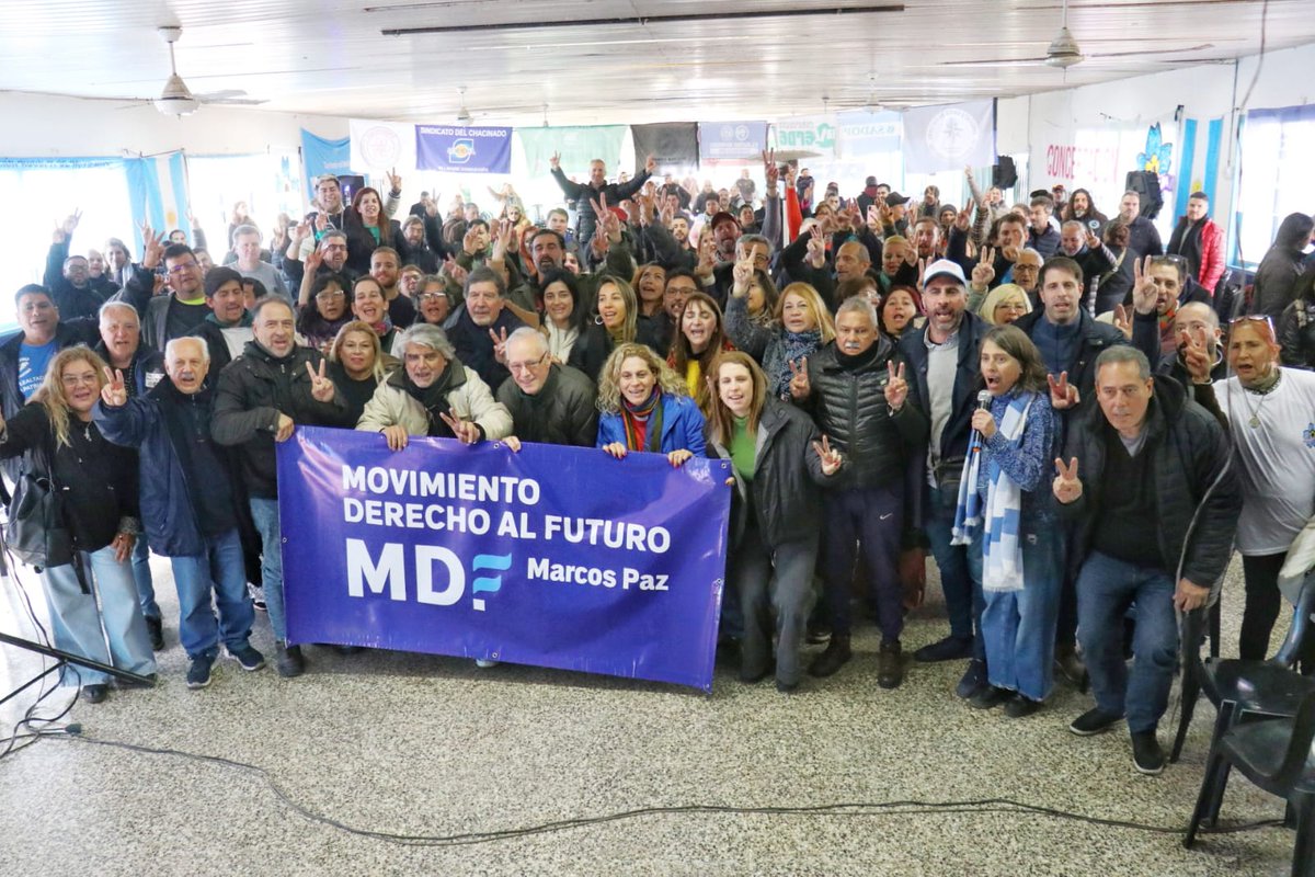 patriaeselotrok's tweet image. 🔆🇦🇷 En la 1ra Sección Electoral, participamos de los plenarios del @MOVIMIENTODAF en Marcos Paz y General Rodríguez junto a compañeros del gabinete provincial, legisladores, concejales, referentes de organizaciones políticas y sociales y la militancia.