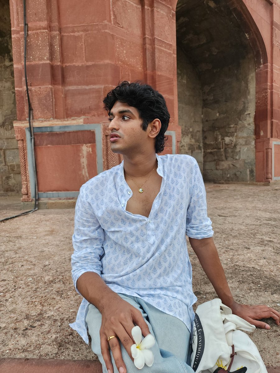 Ayotsktsktsk's tweet image. Monsoon is here 🌧