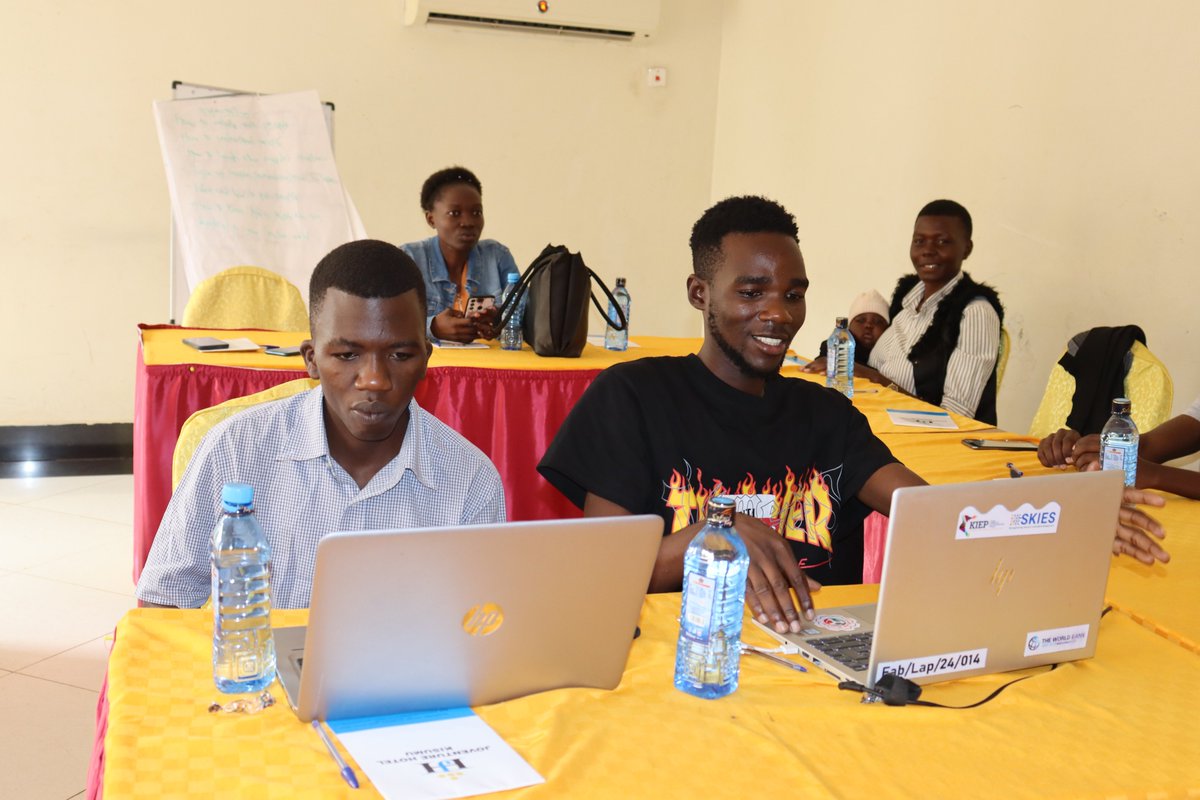 FabLab Winam tweet media