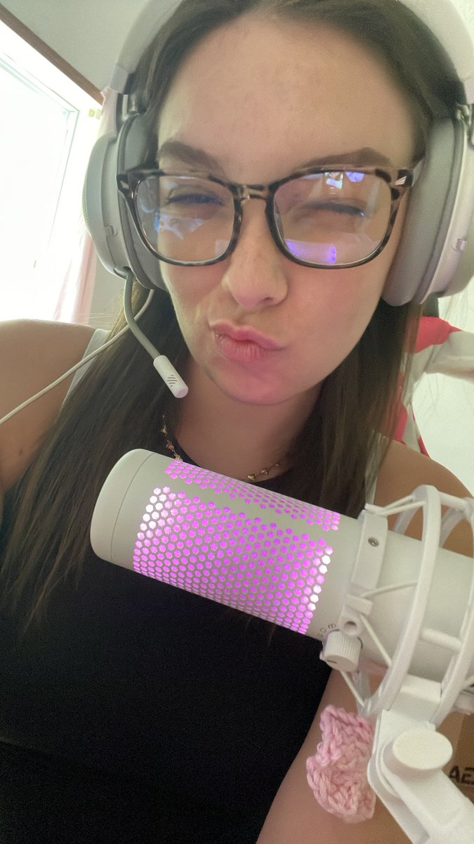 Bubbles 🫧 tweet media