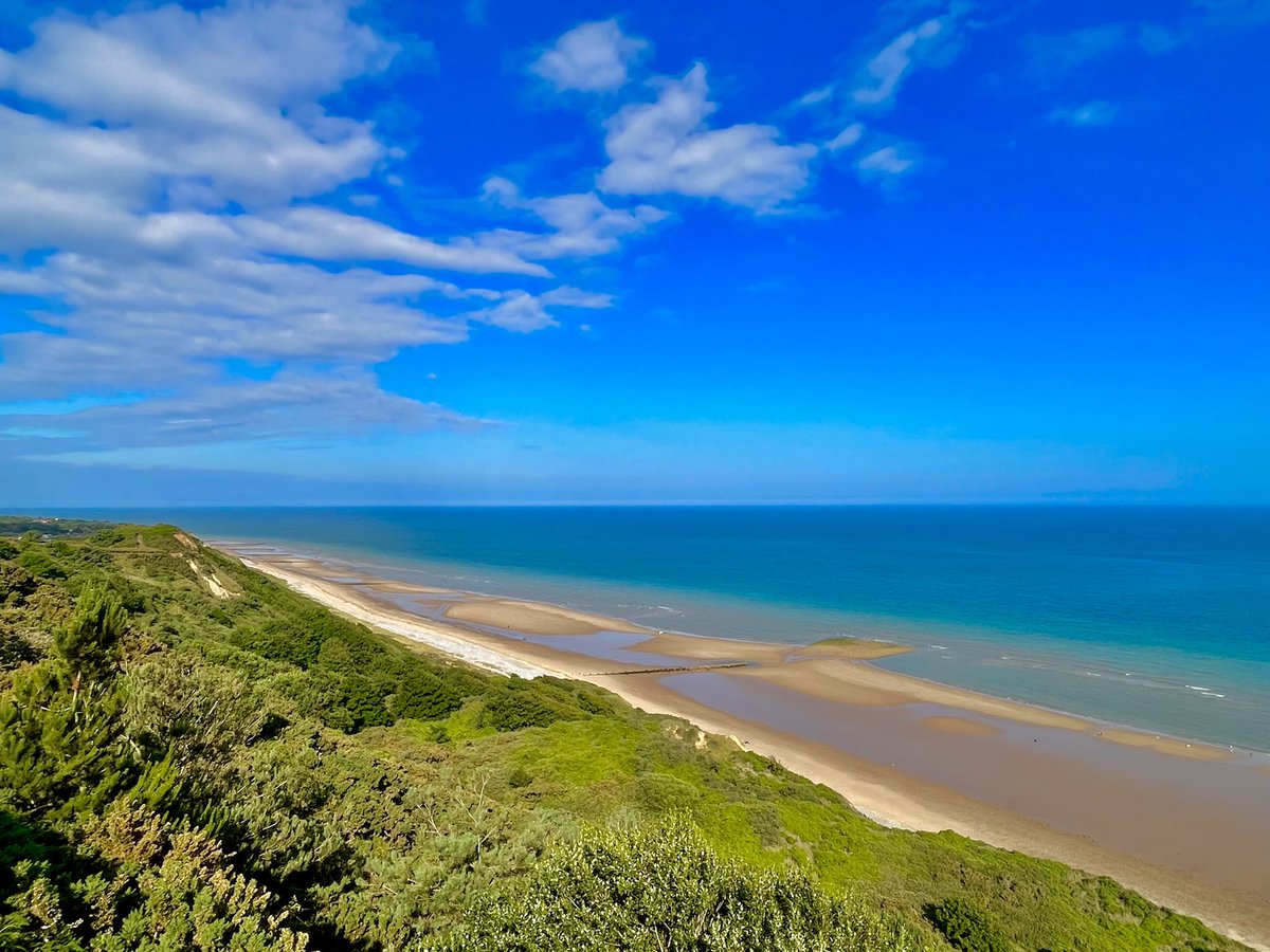 WalkingTractor (@tractorwalking) on Twitter photo As the blanket of cloud drifted eastward this afternoon, Overstrand looked more like Costa Rica earlier this evening… <a href="/WeatherAisling/">Aisling Creevey</a> <a href="/ChrisPage90/">Chris Page - Weatherman</a> <a href="/StormHour/">#StormHour</a> <a href="/metoffice/">Met Office</a> #Loveukweather #Norfolk <a href="/DailyMail/">Daily Mail</a> <a href="/EDP24/">Eastern Daily Press</a> As the blanket of cloud drifted eastward this afternoon, Overstrand looked more like Costa Rica earlier this evening… <a href="/WeatherAisling/">Aisling Creevey</a> <a href="/ChrisPage90/">Chris Page - Weatherman</a> <a href="/StormHour/">#StormHour</a> <a href="/metoffice/">Met Office</a> #Loveukweather #Norfolk <a href="/DailyMail/">Daily Mail</a> <a href="/EDP24/">Eastern Daily Press</a>