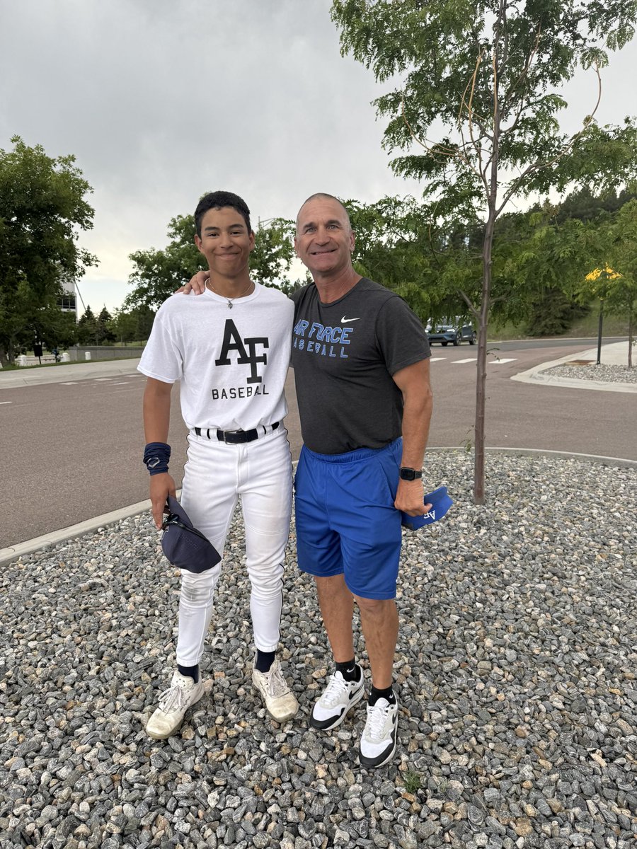 Thank you AIR FORCE BASEBALL!!! <a href="/AF_Baseball/">Air Force Baseball</a>  Coach Kaz thank you for all the baseball knowledge,but even more thank you for the life lessons! #airforce #warfighter