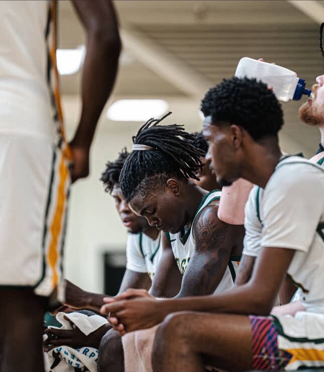 After a great conversation with <a href="/CoachRoryP/">Coach Rory Poplion</a> I’m honored to say I received an offer from delgado community college🙏🏾