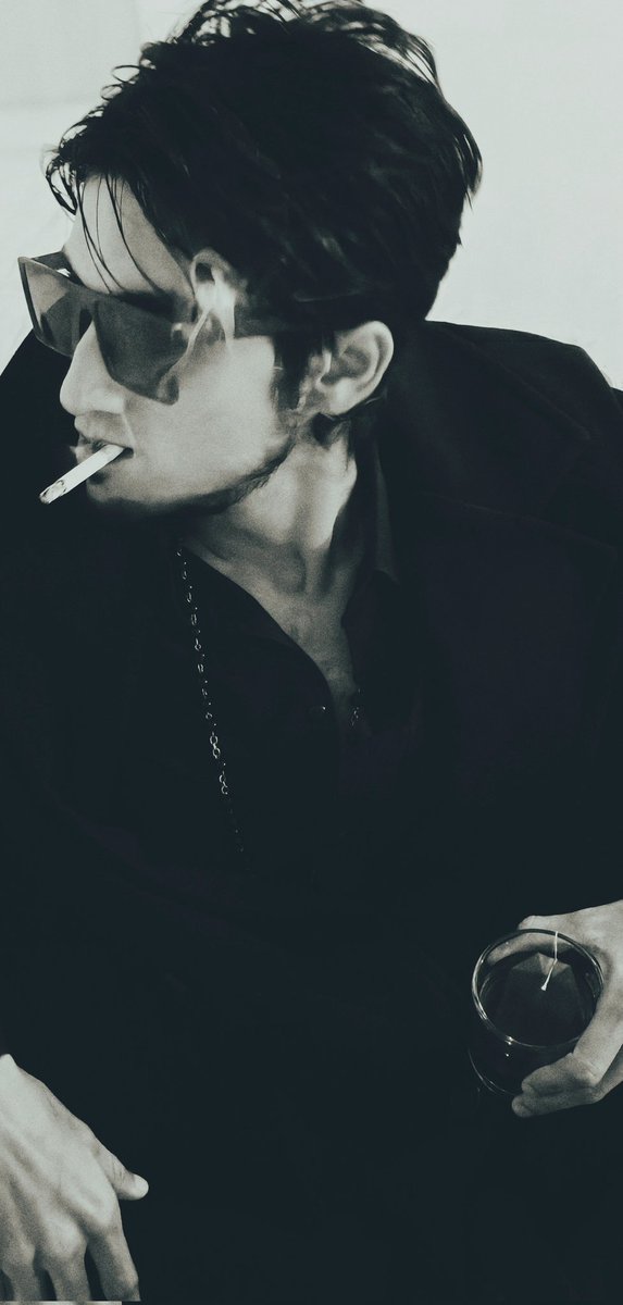 Dark and Raw 

#sundayvibes #SundayMorning #digitalart #shahirraj #fcklive #THATSWILD2025