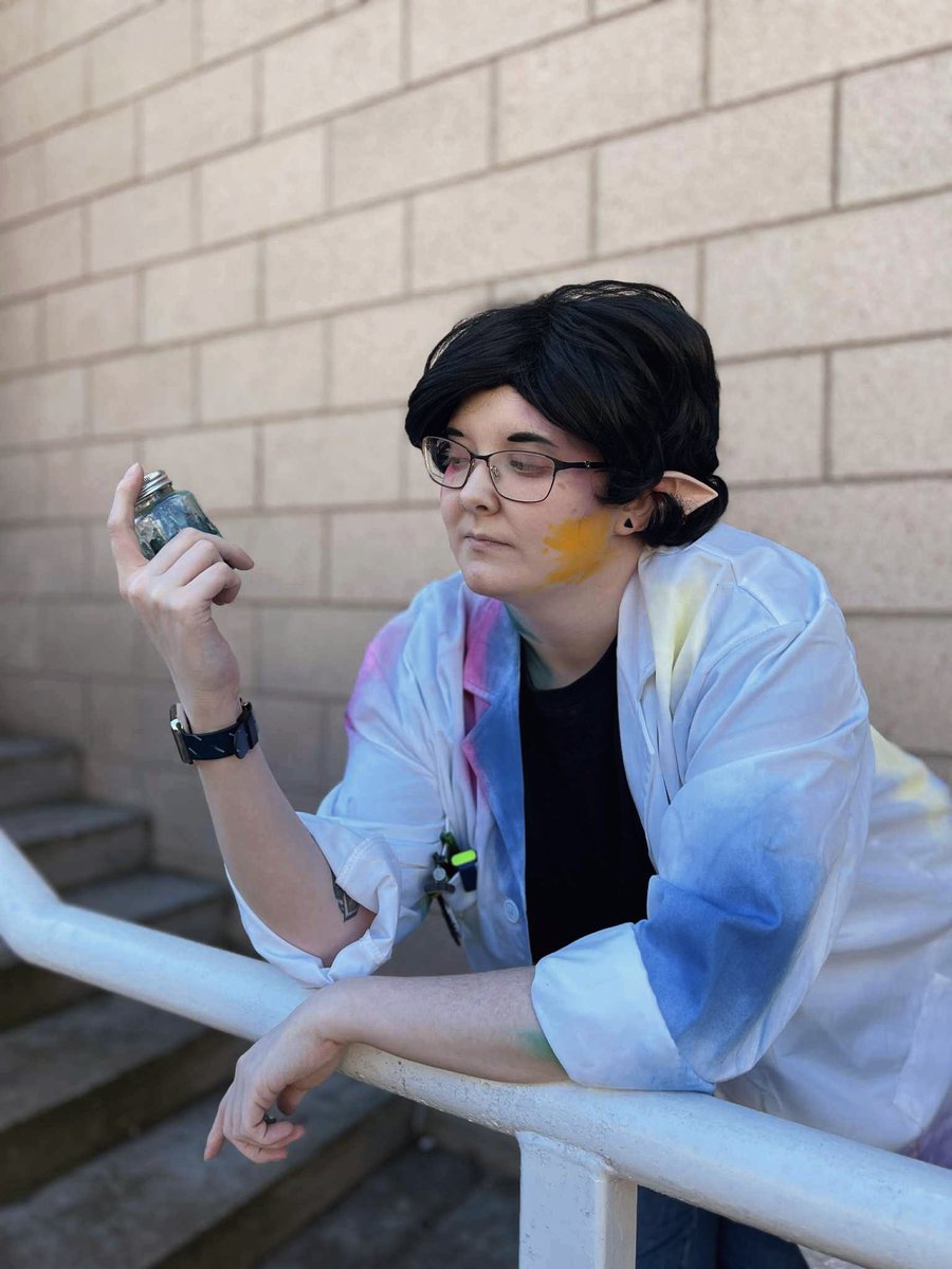 HallowedAnimate's tweet photo. A few pics from today~ I love how these firework Cub pics turned out ✨
(I did add a little bit of sculk to the makeup and prop to bring in an element from Cub’s s10 base)
-
@cubfan135
-
#cosplay #hermitcraft #cubfan135 #cubfan #fireworkcubfan https://t.co/ruprZt9YHD