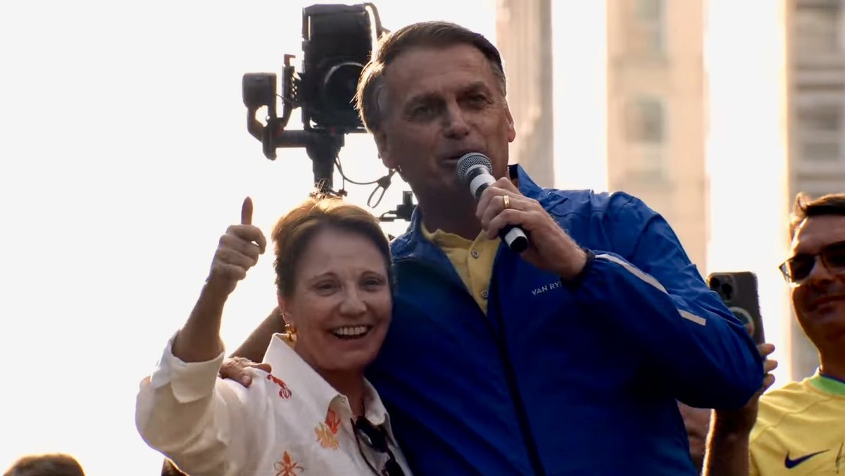 TerezaCrisMS's tweet image. 🇧🇷Como ex-ministra da Agricultura, posso afirmar: mesmo durante a pandemia, NÃO vivemos essa confusão econômica nem os escândalos que vemos hoje, como o do INSS.
✅ Houve ÊXITOS no governo do presidente Bolsonaro:
• Segurança alimentar garantida
• Agro forte e produtivo
•…