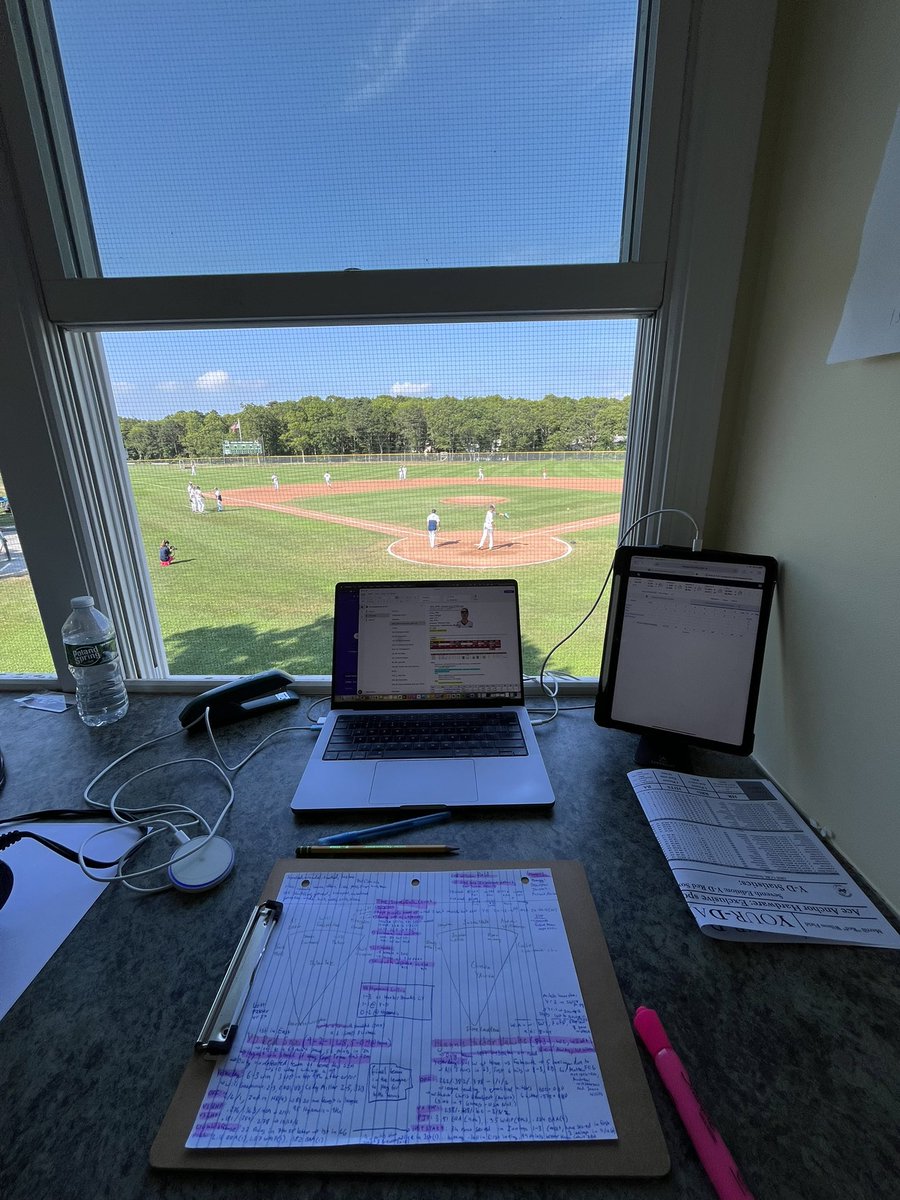 AdamCBeck18's tweet image. The @YD_RedSox are unbeaten at home. The @harborhawks haven’t lost on the road.
Tonight, the @OfficialCCBL's top two teams collide for the first time this season at Red Wilson Field.
Catch @BurgessLuke03, @adub_sports and I on Cape League TV at 4:45 ahead of a 5 pm first pitch.