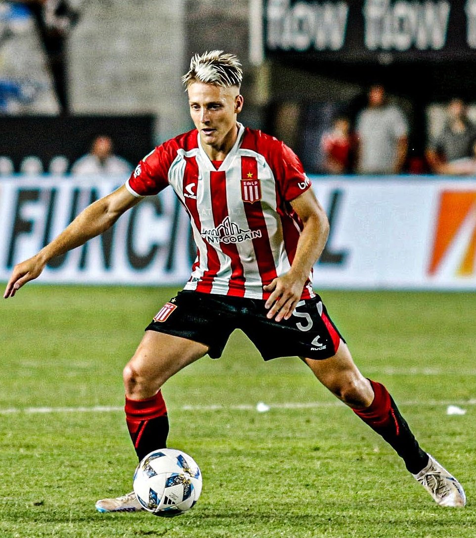 𝙈𝘼𝙓𝙄 tweet media