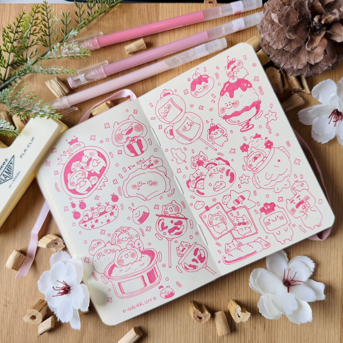 หวานเย็นนน 🩷🌸 
#sketchbooknaiarun