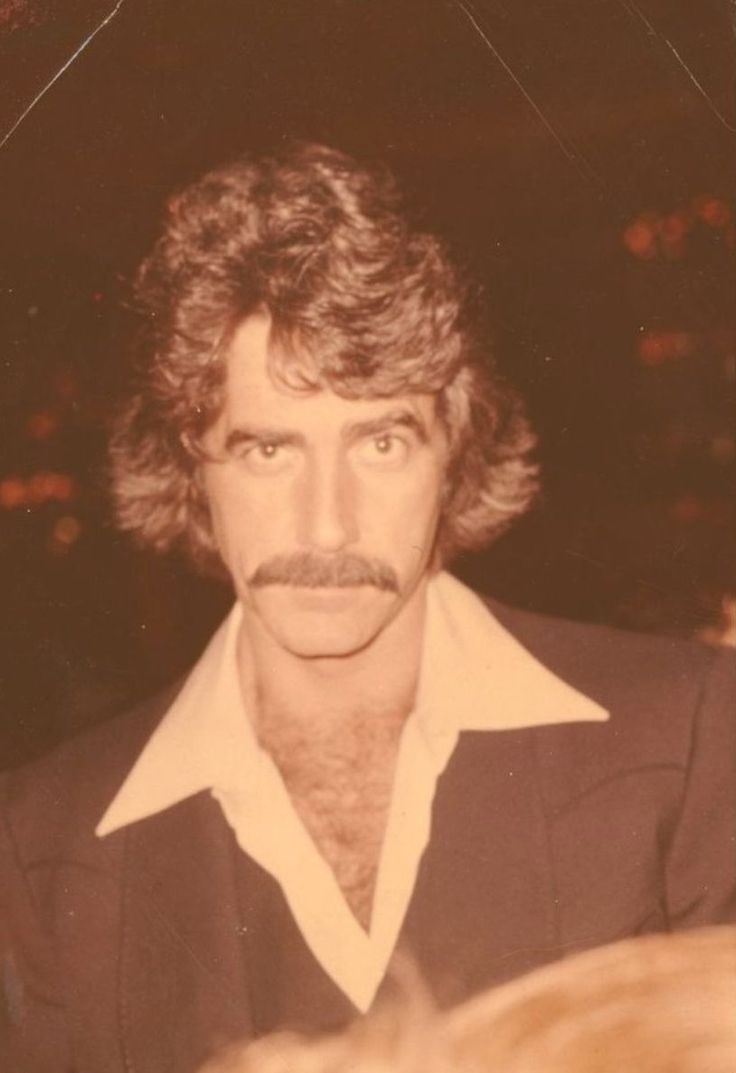 karenshane63's tweet image. #SamElliott