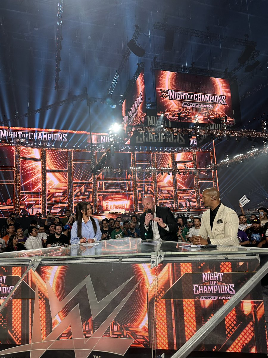 ByronSaxton's tweet image. Thank you @Jackie_Redmond for letting me join you at the desk. I had a blast!
#WWENOC