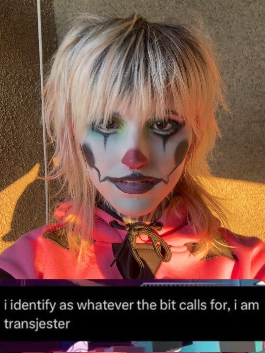 More clown-posting on the timeline