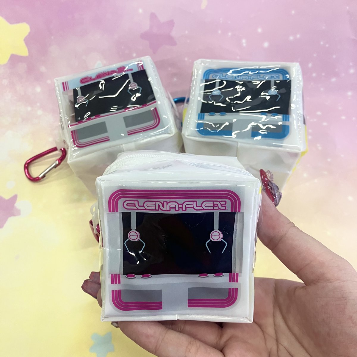 ❣本日の新景品❣ 『クレナフレックスキューブポーチ』が登場