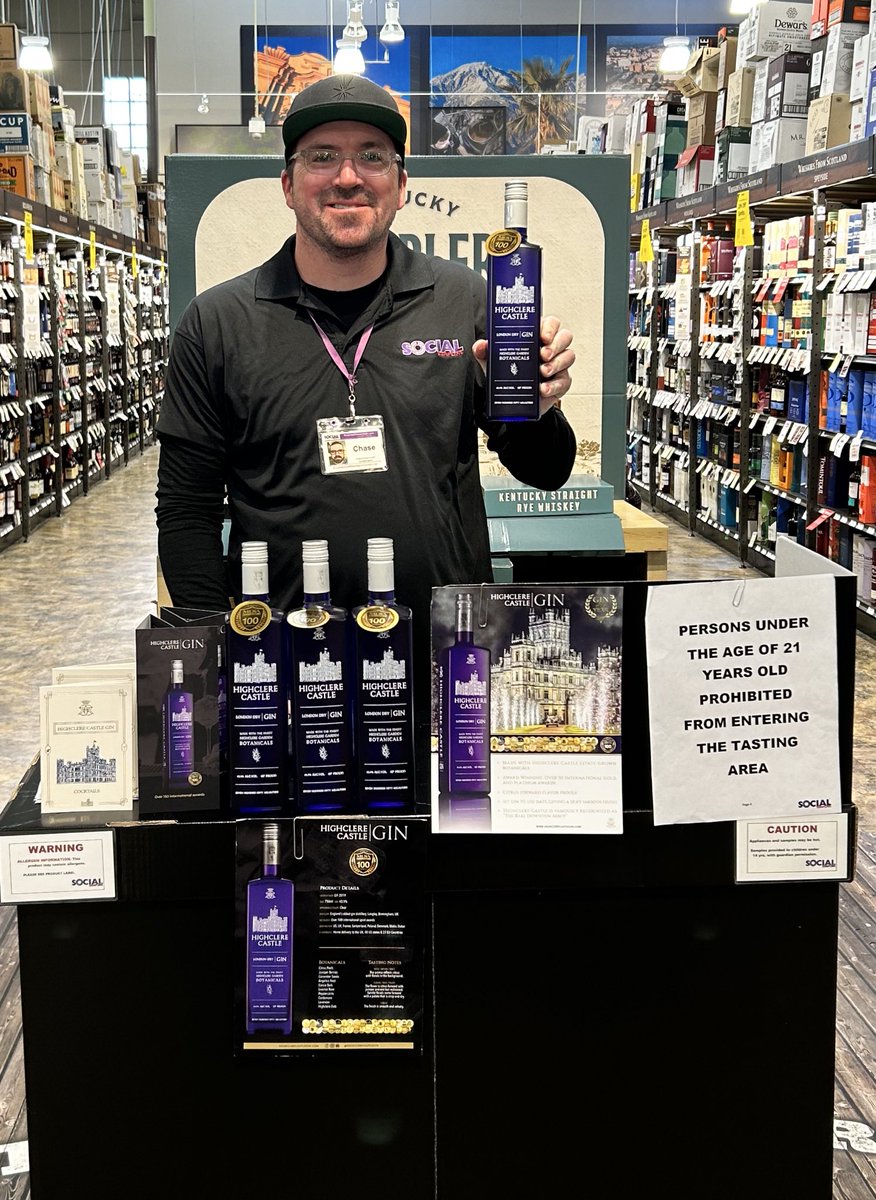 Sunday <a href="/HighclereGin/">Highclere Castle Gin</a> demo here at <a href="/TotalWine/">Total Wine & More</a> #Pasadena for <a href="/SocialSampling/">Social Sampling</a> 
#craftgin #highclerecastle #totalwine #socialsampling