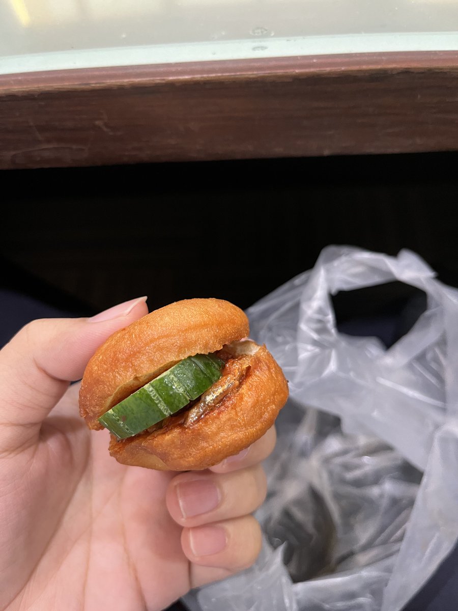 izzi 🍋 tweet media