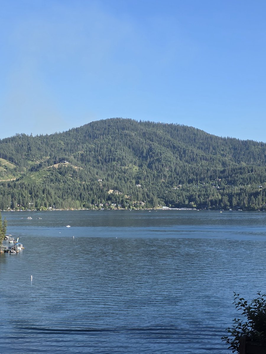 morrisroejp's tweet image. Canfield Mountain from the Hayden Lake side. Thank you and God Bless the first responders and law enforcement.