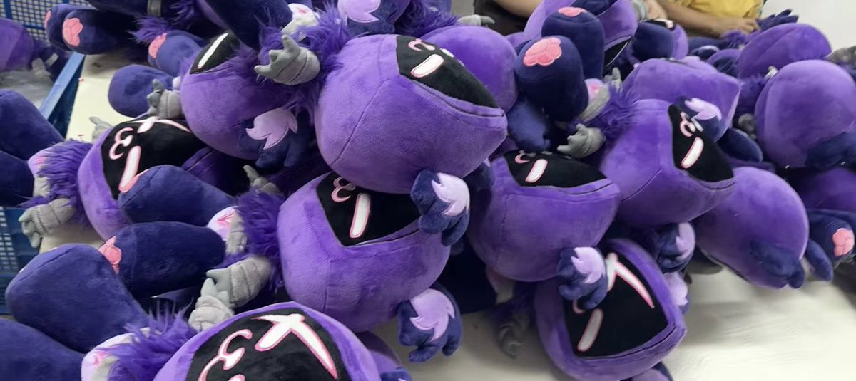 teeganblu's tweet image. Kickstarter has closed, but you can still get yours on my own website here:
teeganblu.com/products/raven…
lil production preview 👀💜