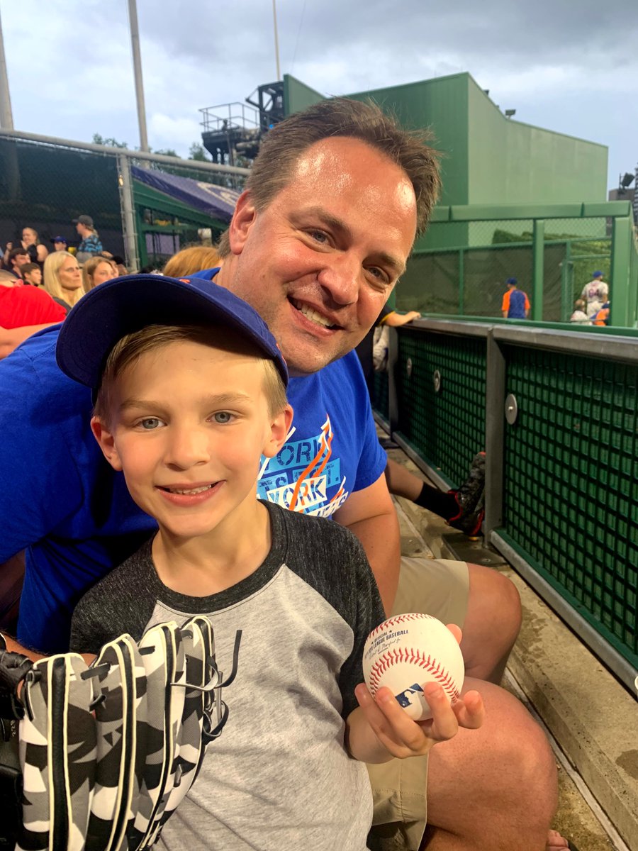 Robert Zullo tweet media